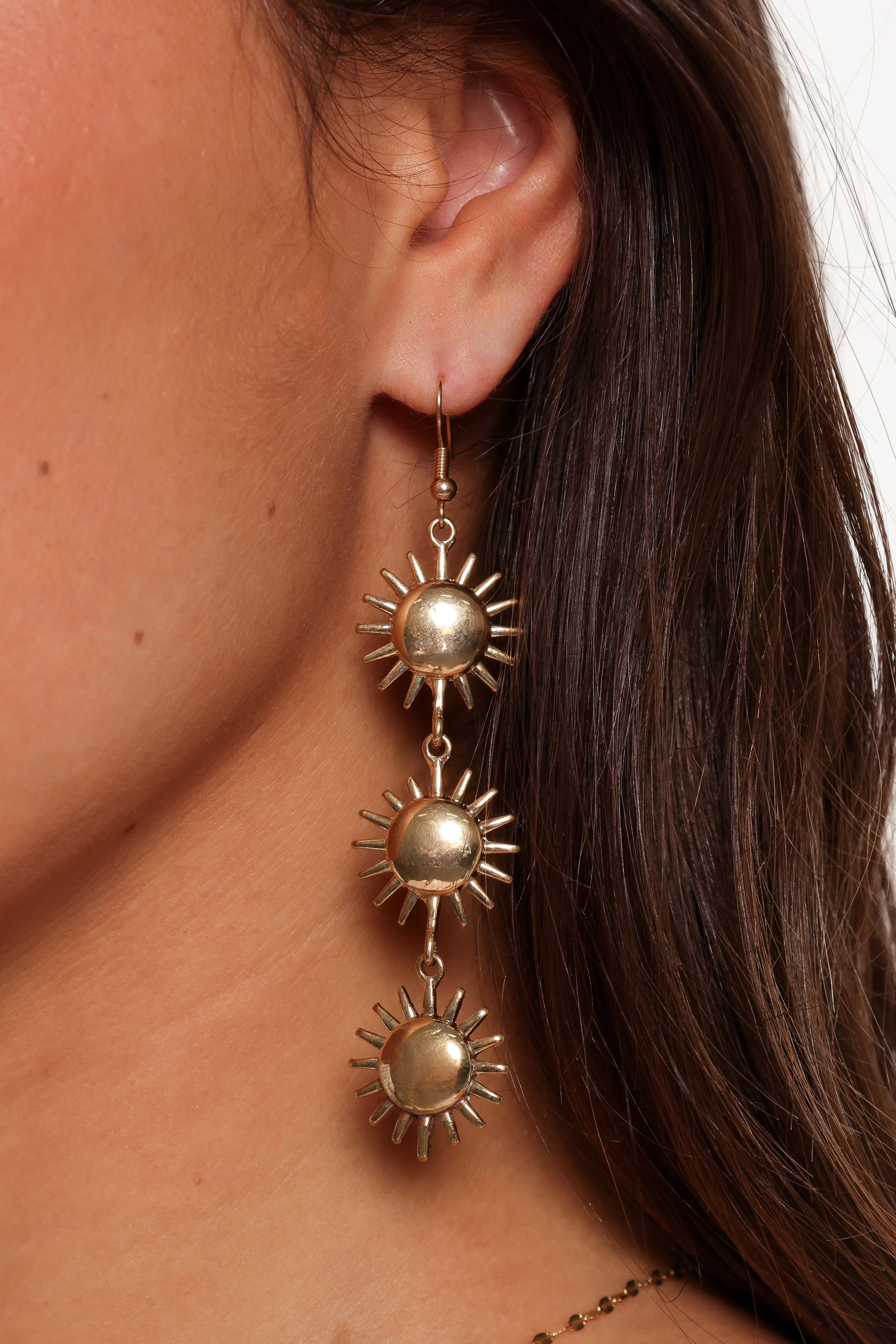 Petal & Pup Alara Sun Earrings - Gold Best Sale