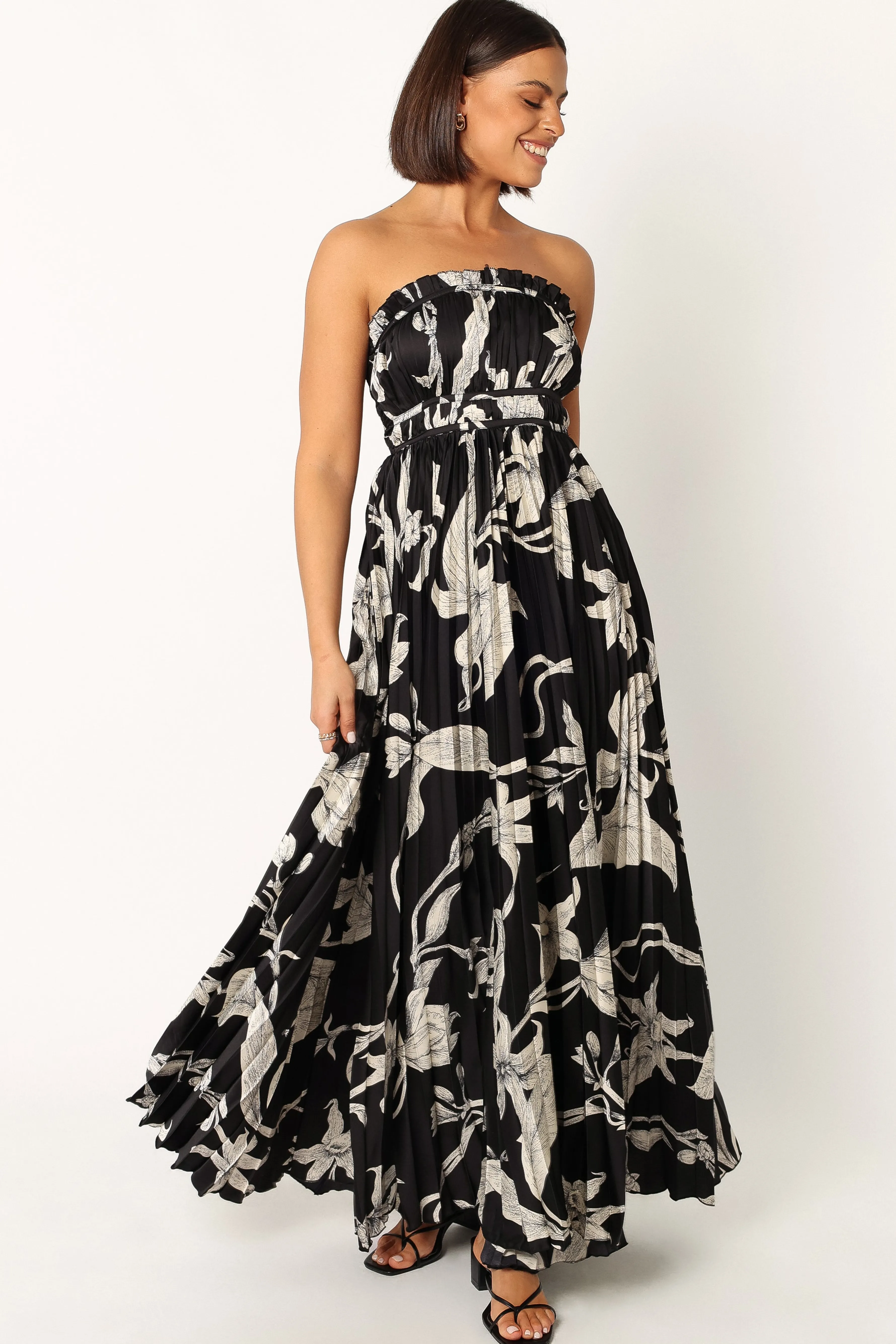 Petal & Pup Angelique Strapless Maxi Dress - Black Floral BlackFloral Best Sale