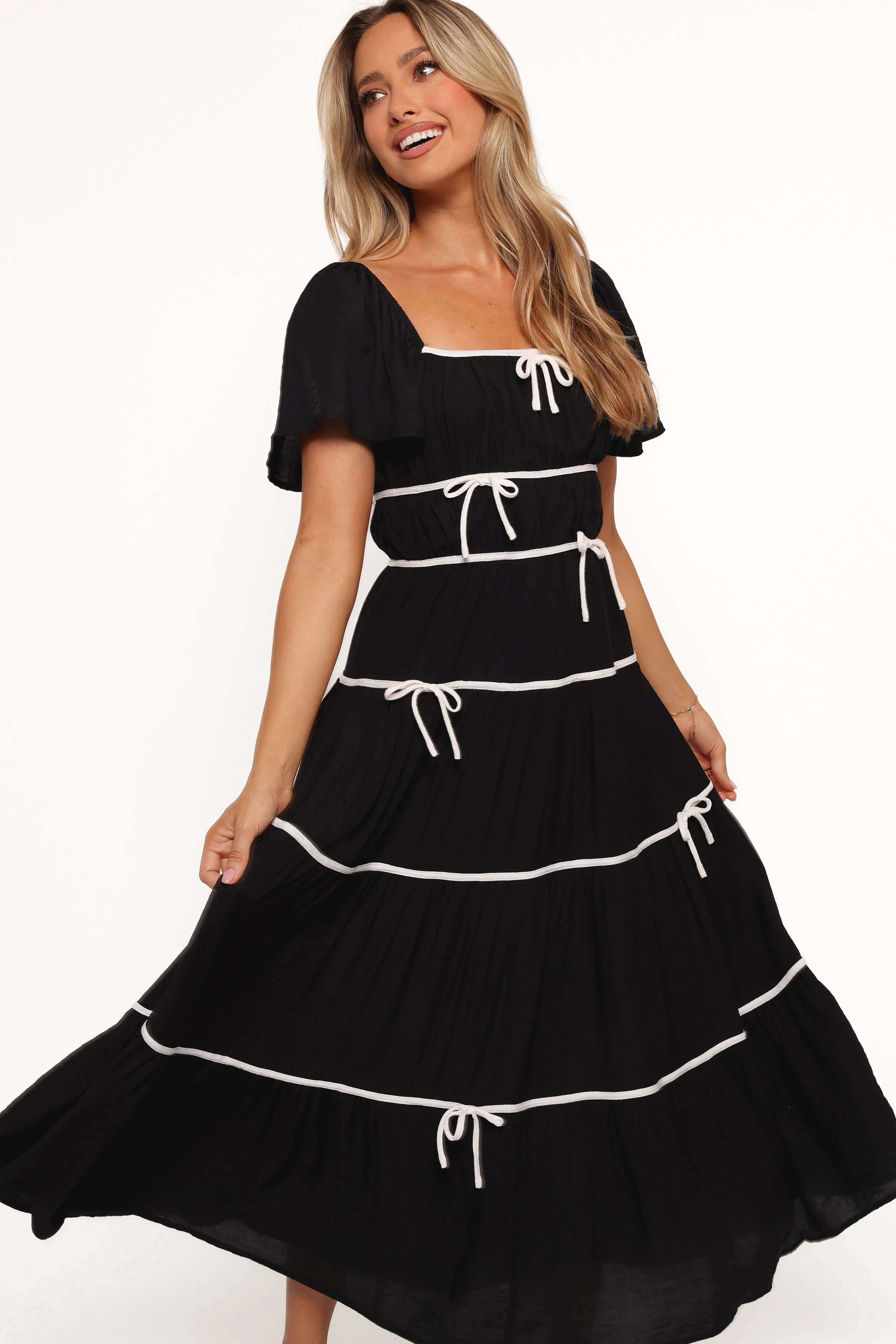 Petal & Pup Harvey Maxi Bow Dress - Black/White Black/White Cheap