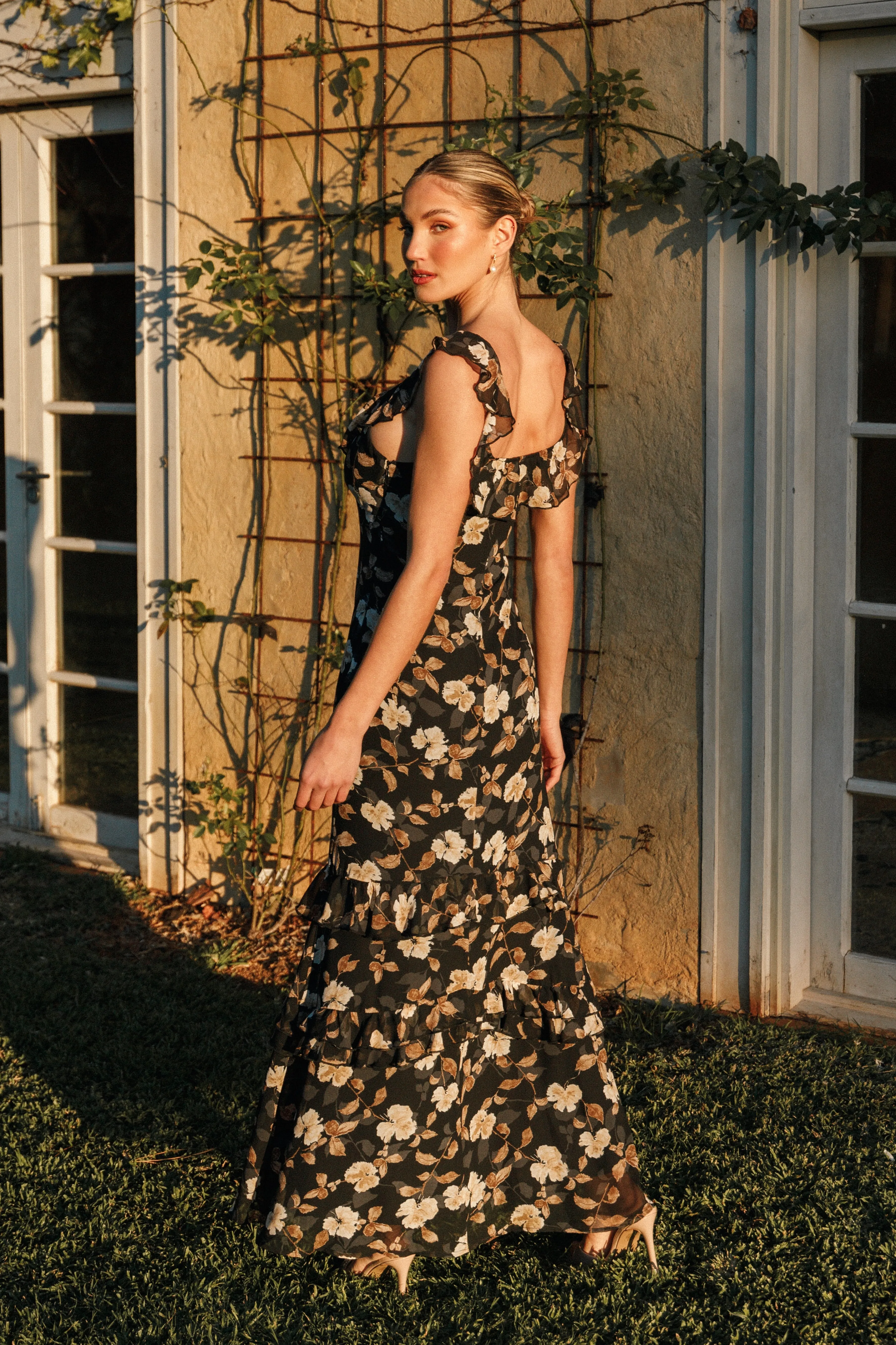 Petal & Pup Irelynn Maxi Dress - Black Floral BlackFloral Discount