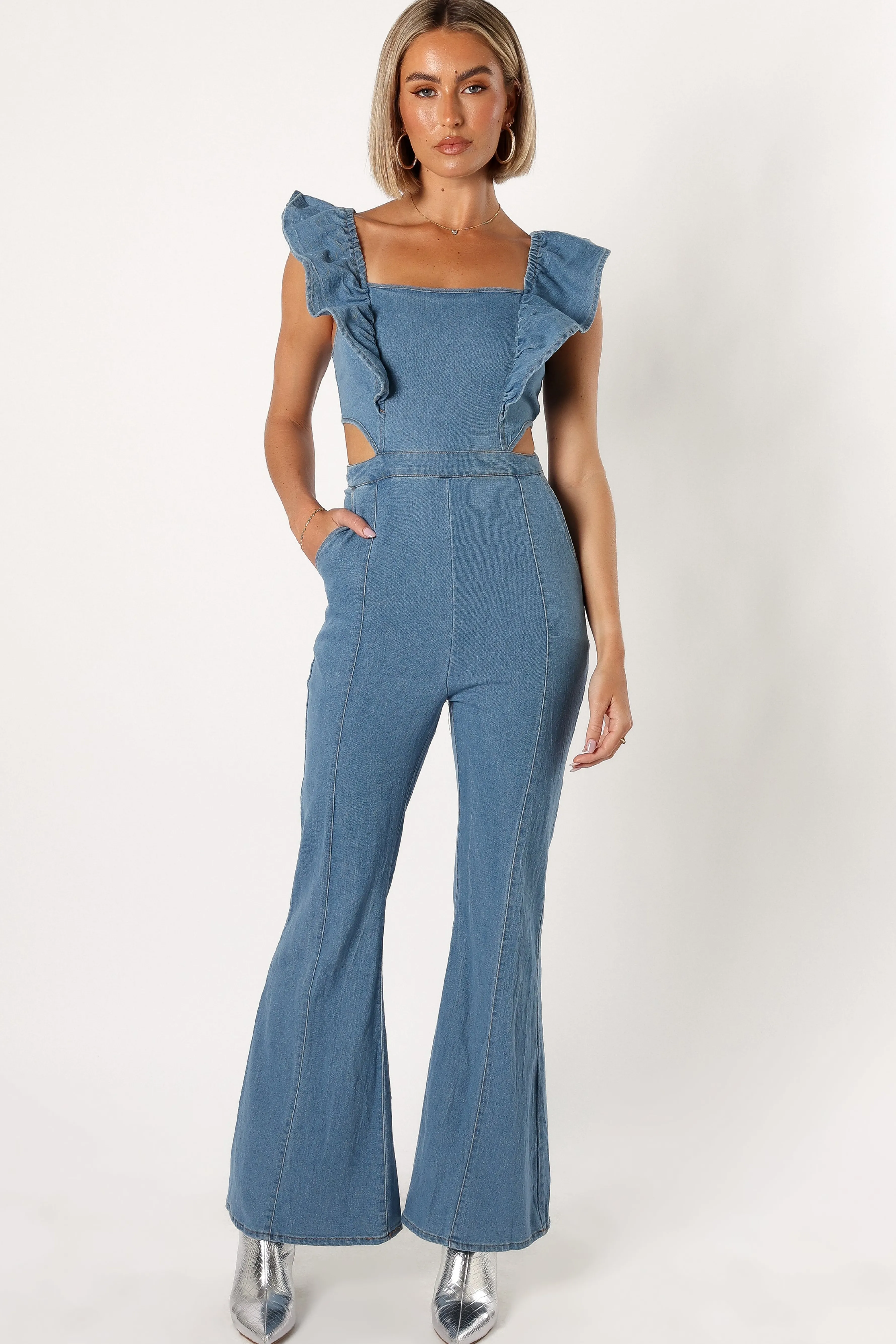 Petal & Pup Kimmie Jumpsuit - Medium Denim MediumDenim Hot