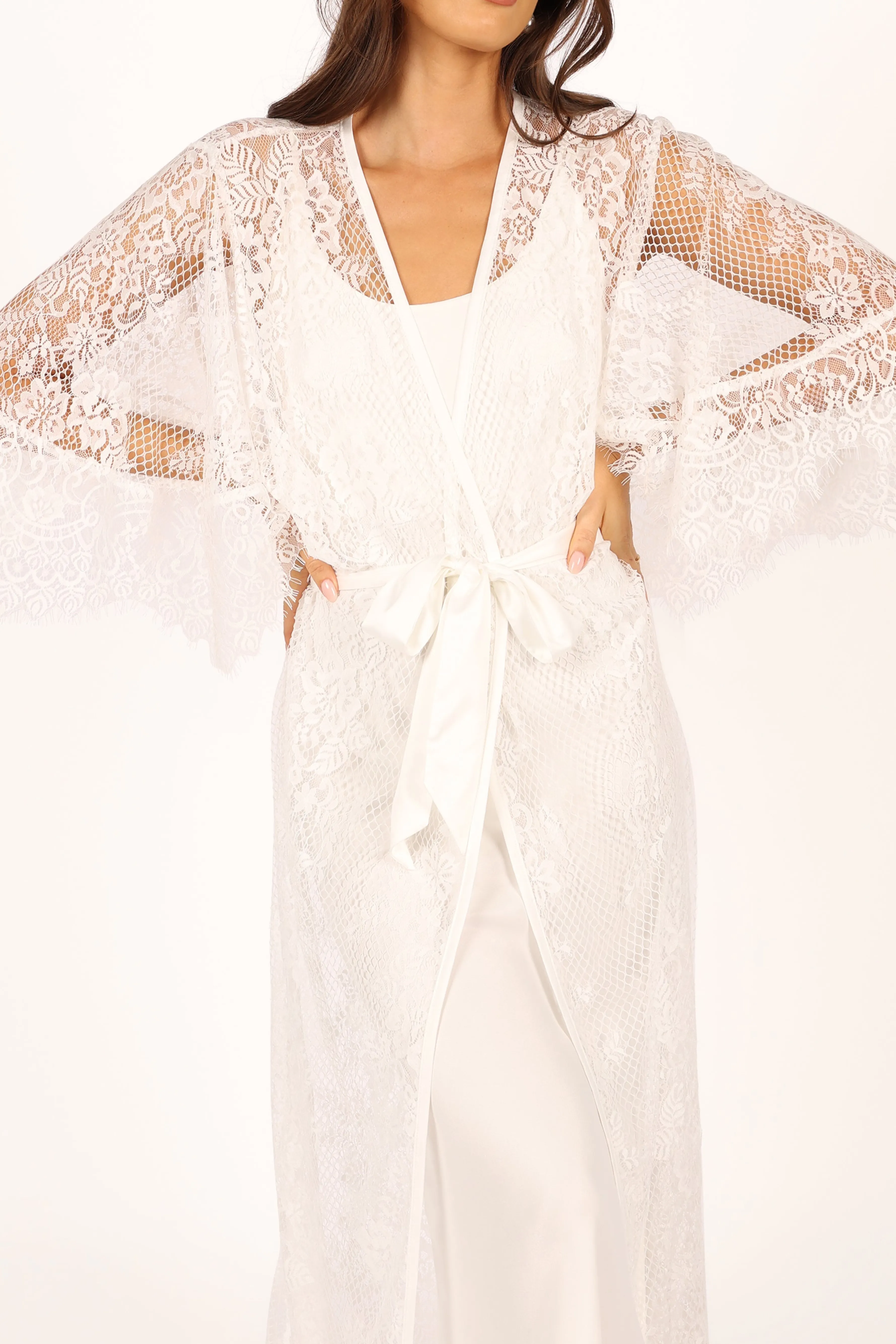 Petal & Pup Nephele Lace Bridal Robe - Ivory Store