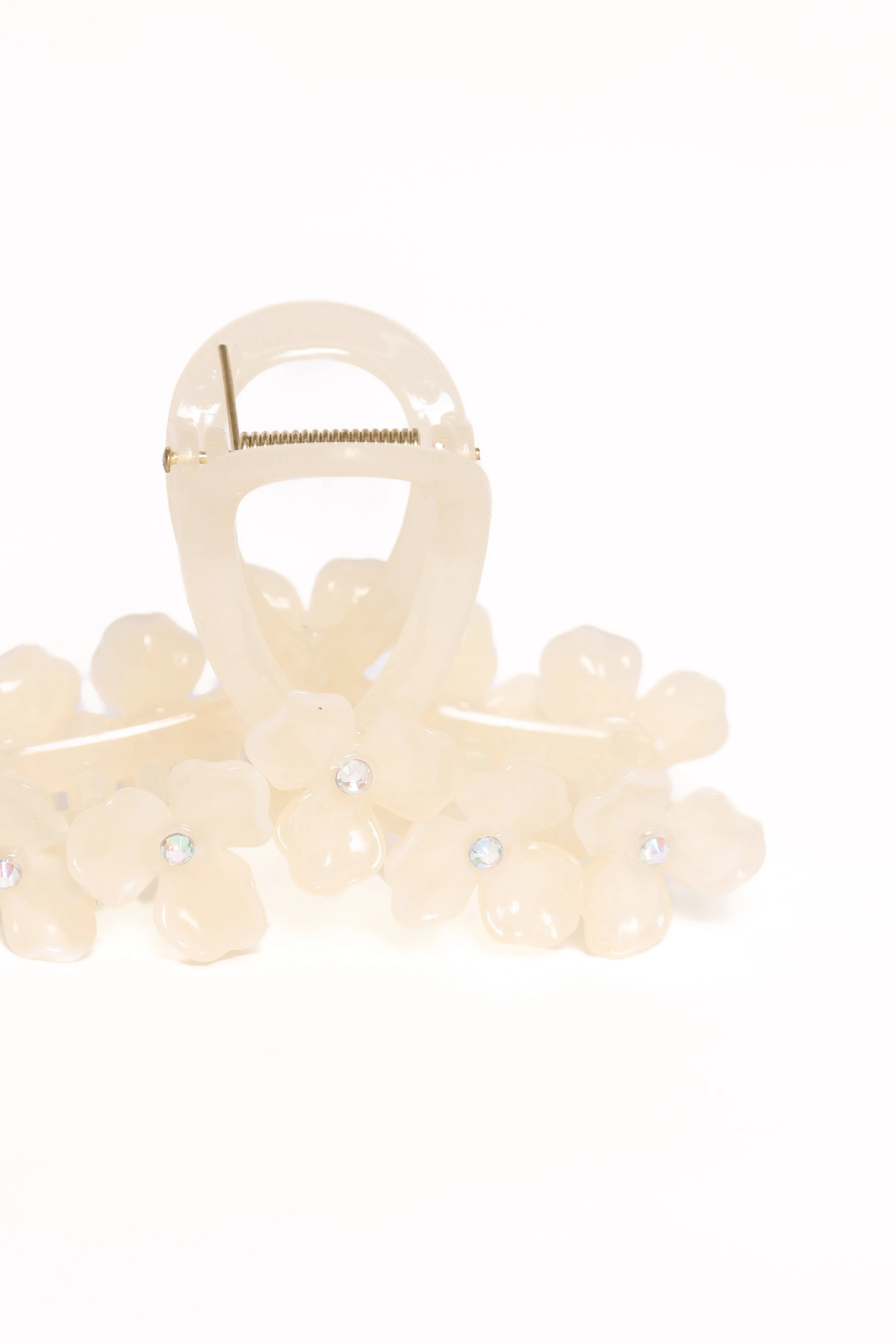 Petal & Pup Shiloh Flower Hair Clip - Cream Shop